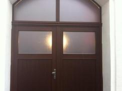 Garagentor Meranti-Holzin Mahagoni