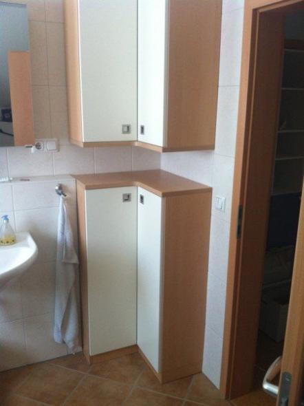 Badezimmermöbel Ecklösung